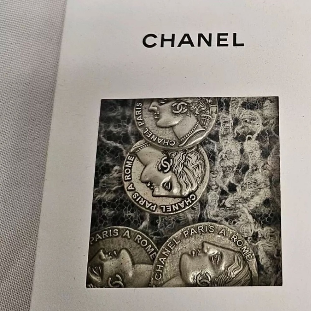 CHANEL Silver and Crystal Necklace - Picture 3 of 3